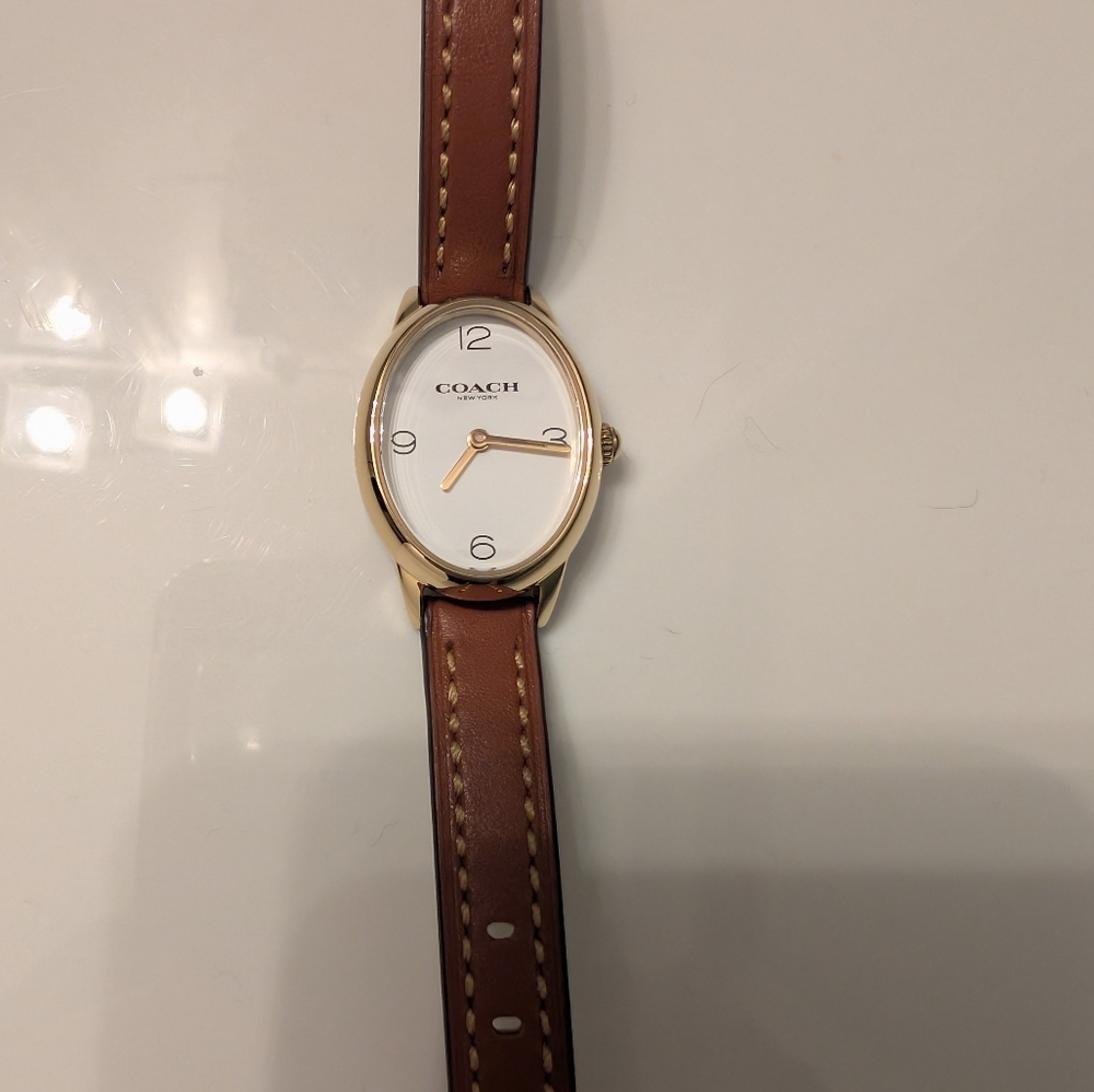 Coach Talia Brown And Gold Leather Watch - Picture 4 of 7